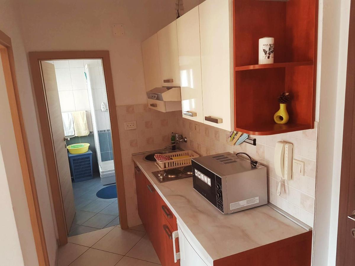 Apartmani Roic Stari Grad  Exterior photo
